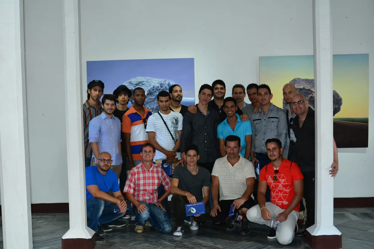 Luis Alberto Saldaña, with artists and colleagues